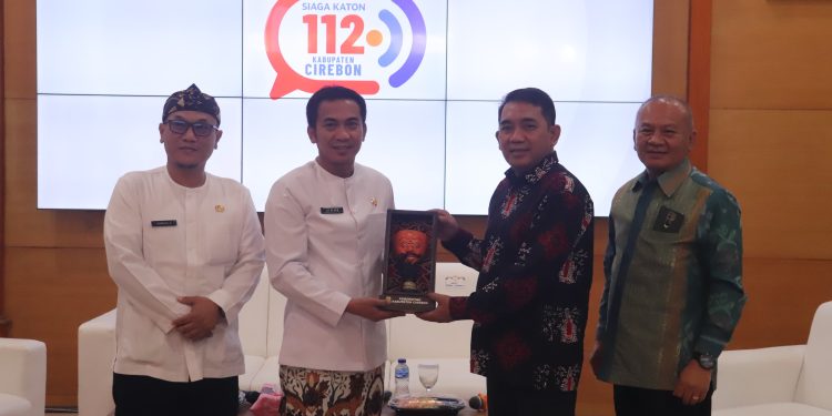 Wujud Nyata Pelayanan Darurat, Pemkab Cirebon Resmi Luncurkan Call Center 112
