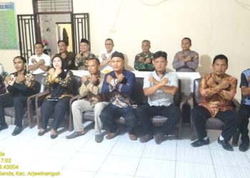 Kunjungan Menteri P2MI RI Di Desa Sende Berikan Edukasi Pada Purna PMI dan Calon PMI