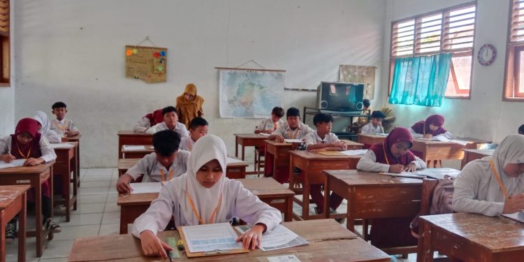 Ribuan Siswa Kelas VI SD di Indramayu Mengikuti ASAJ 2025