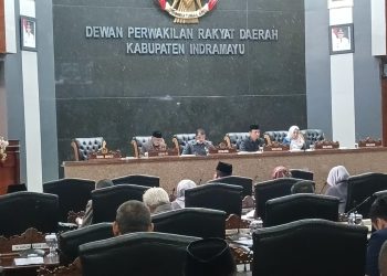 Pansus 6 DPRD Indramayu Sampaikan Raperda Pengelolaan Sampah