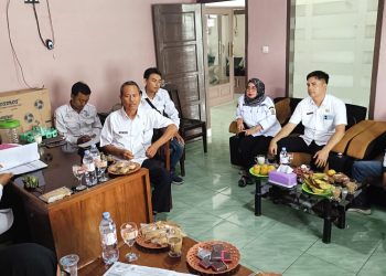Pemcam Susukanlebak Melaksanakan Monev Di Desa Sampih dan Pasawahan