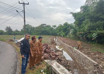 Pembangunan TPT Saluran Irigasi Desa Wanasaba Lor Utamakan Kualitas Dan Sesuai Spesifikasi Teknis