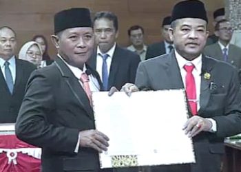 Gantikan Supeno, Carwan Resmi Dilantik Jadi Anggota DPRD Indramayu