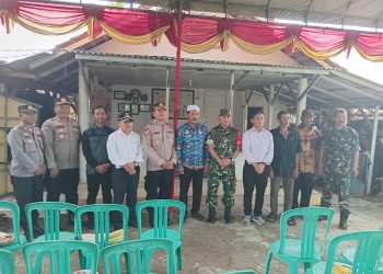 Camat Talun Sambut Baik Peninjauan Sekaligus Pengecekan Hewan Sapi Qurban Yang Dilakukan Oleh Pemerintah Daerah Kabupaten dan Dandim 0620 