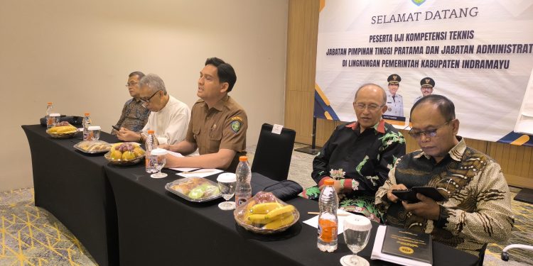 Bupati Indramayu Buka Uji Kompetensi Teknis JPT dan JA