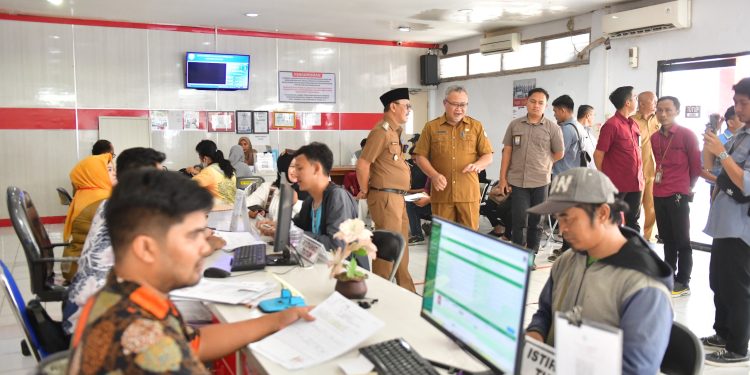 Wabup Syaefudin Pastikan Layanan Adminduk Berjalan Maksimal