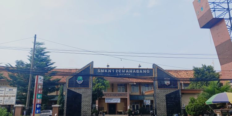 SPMB SMKN 1 Lemahabang 2025 Error ? Dinyatakan Di Terima Tiba-tiba Nama Hilang !