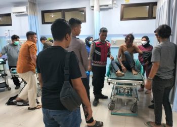 Kepergok Warga, Aksi Dua Maling Motor Diamuk Warga 