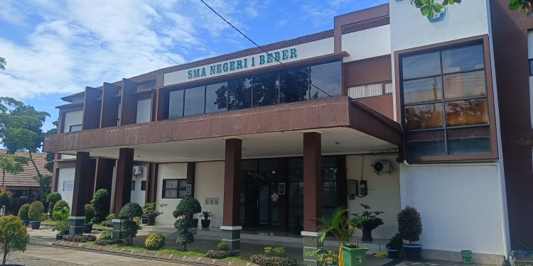 Terdidik Terbaik, Ratusan Calon Siswa Penuhi SPMB SMA Negeri 1 Beber Tahap 2