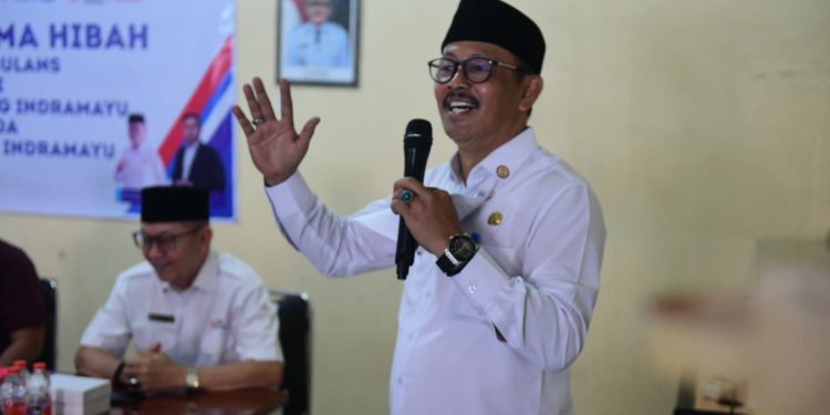 BJB Hibahkan Mobil Operasional Untuk PMI Indramayu