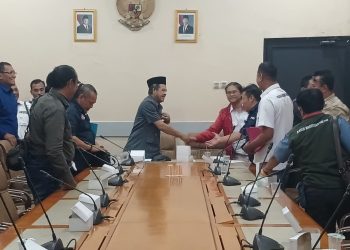 DPRD Dukung Langkah Wartawan, PDIP Balik Mengancam Bupati Lucky Hakim