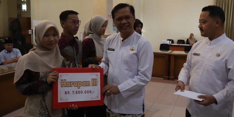 Kafilah MTQ Berprestasi Dapat Kadeudeuh, Pemkab Cirebon: Ini Bentuk Apresiasi dan Penyemangat