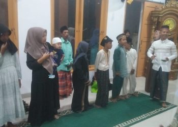 DKM Masjid Alfalah Desa Pabedilan Kaler Peringati 10 muharam 1447 H Dengan Bagikan Santunan Kepada Anak Yatim