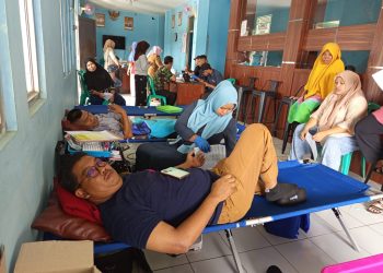 Pemdes TegalKarang Gandeng PMI Cabang Cirebon Laksanakan Kegiatan Sosial Donor Darah 
