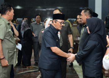 Bupati  Sampaikan Jawaban Atas Pemandangan Umum Fraksi DPRD 