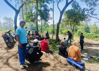 Gali Potensi, Karang Taruna Desa Sangkanerang Mulai Menata Lahan Bumi Perkemahan