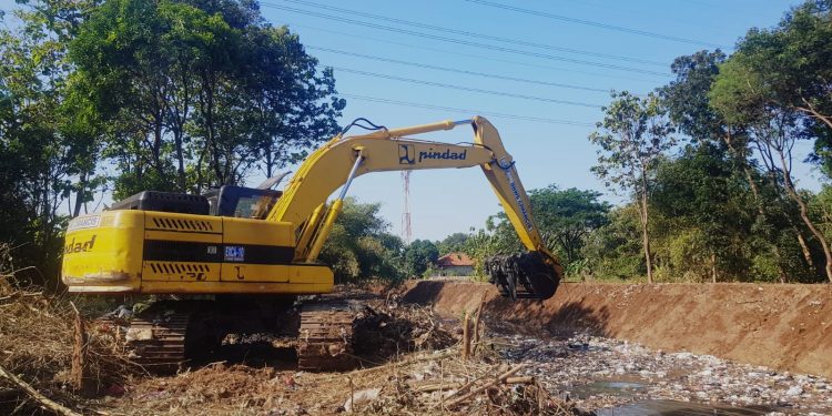 Warga dan Forum 3 Kecamatan Kecewa: Pengerukan Sungai Singaraja Terkendala Akses, Dibutuhkan Alat Berat Pemda