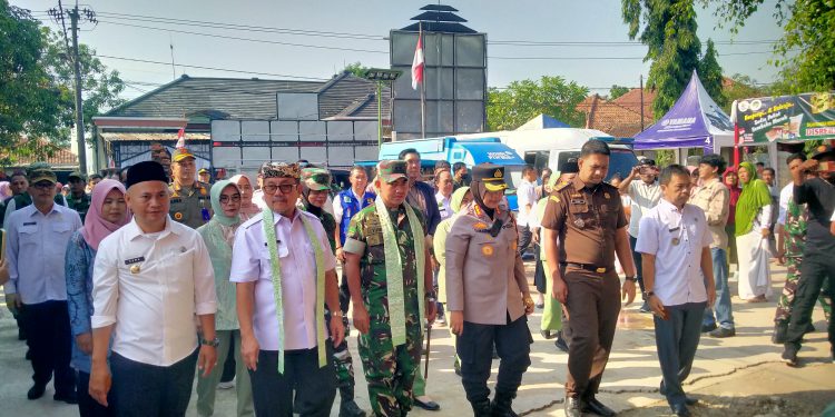 Kuwu Suma, SM, Sambut Baik Program TMMD, Ucapkan Terima Kasih Kepada Pemkab Cirebon Dan TNI – Polri atas Dukungan Pembangunan Di Desa Sende