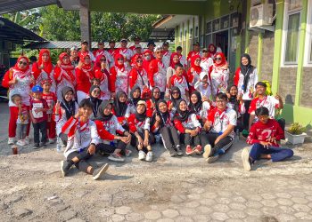 Pemdes Babakan Losari antusias Serta Kompak Ikuti Acara Jalan Sehat di Kecamatan Pabedilan 