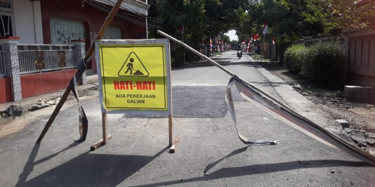 Jalan Desa Serang Wetan Rusak Kembali Kurang dari Sebulan Usai Diperbaiki