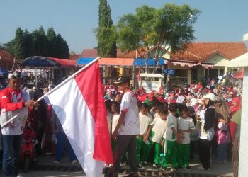 Peringati HUT RI ke 80, Pemdes Babakan Losari Gelar Jalan Santai Dan Sedekah Bumi