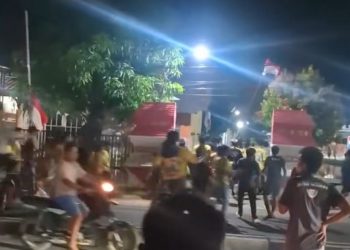 Terjadi Saat Arak-arakan Hari Kemerdekaan, Bentrokan Warga Antar Blok di Desa Tambi Indramayu