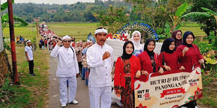 Kirab Budaya Hari Jadi Desa Panongan Lor Ke 40 Membludak, Puncak Acara Ditutup Pagelaran Wayang Golek