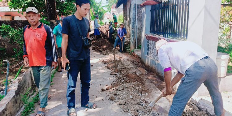 Pemdes Susukantonggoh Gelar Pembangunan Saluran Pembuangan Air Limbah