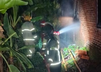 Tertimpa Runtuhan Kebakaran, Penderita Stroke di Indramayu tak Bisa Selamatkan Diri