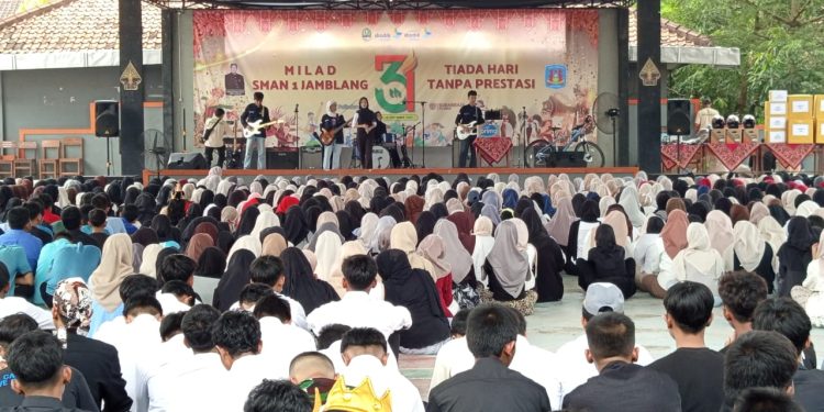SMAN 1 Jamblang Rayakan Milad ke-31 dengan Semangat “Tiada Hari Tanpa Prestasi”
