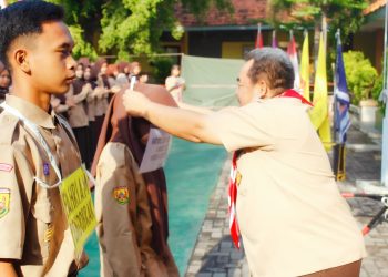 Bangun Karakter dan Disiplin, Ratusan Pelajar SMK Negeri 1 Lemahabang Ikuti MPDS