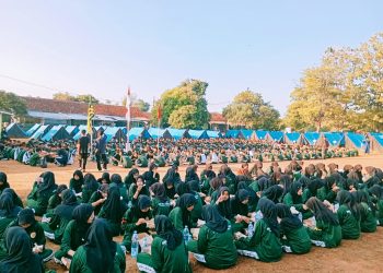 SMK Muhammadiyah Lemahabang Gelar Pelantikan LDKS di Yonif R-321/Kostrad Galuh Taruna Majalengka