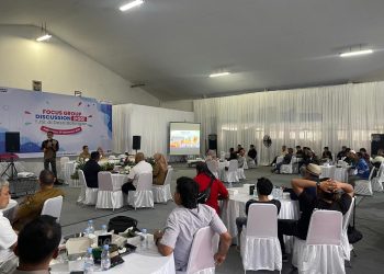 Diskusi Program TJSL, Warga Desa Balongan Indramayu Usulkan Gedung Serbaguna