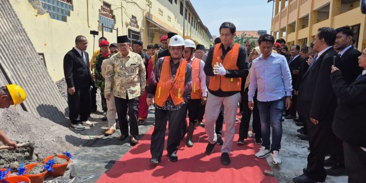 Menteri Pendidikan Dan Menengah Tinjau Lokasi Revitalisasi SDN1 Parean Girang 