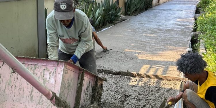 Pemdes Cisaat DD Tahap 2 Digunakan Untuk Peningkatan Jalan Lingkungan