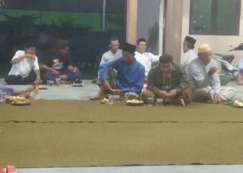Pemdes Pasuruan Doa Bersama dan Aktifkan Rutinan Malam Manisan di Aula Balai Desa