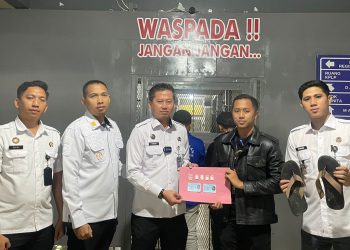 Petugas Lapas Indramayu Gagalkan Penyelundupan Sabu dalam Sandal  
