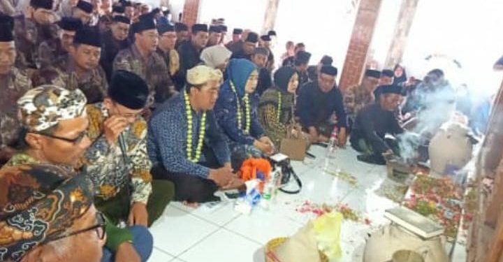 Ribuan Warga Padati Maqbaroh Buyut Syek Benting Bungko