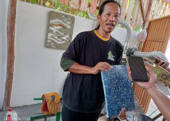 Dari Tumpukan Sampah, Bank Sampah Wiralodra Balongan Ciptakan Peluang Kerja  