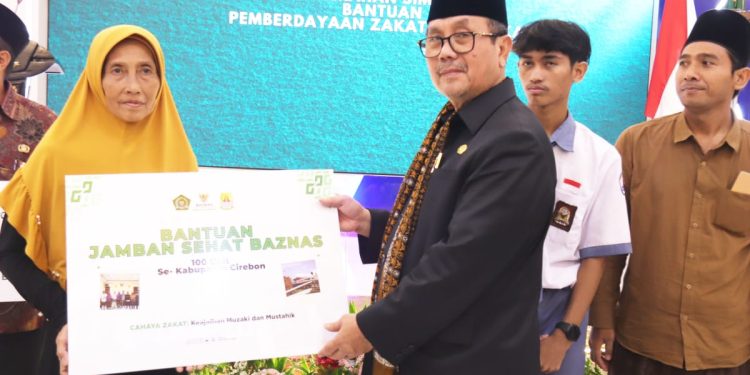 ‎Kabupaten Cirebon Ditetapkan Sebagai Kota Wakaf, Bupati Imron: Ini Gerakan Membangun Kemandirian Umat