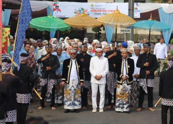 Hari Jadi ke-543 Cirebon: Gubernur Dedi Mulyadi Puji Lompatan Kemajuan, Soroti Potensi Jadi “Yogyakartanya Jawa Barat”