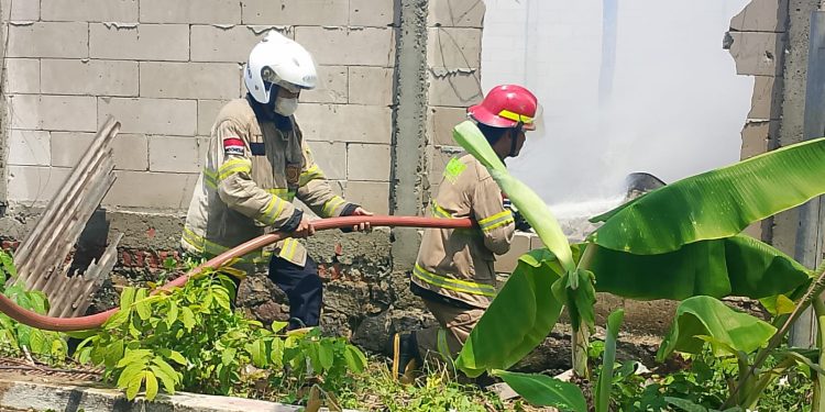 Rumah Produksi Petasan Meledak Dan Terbakar 