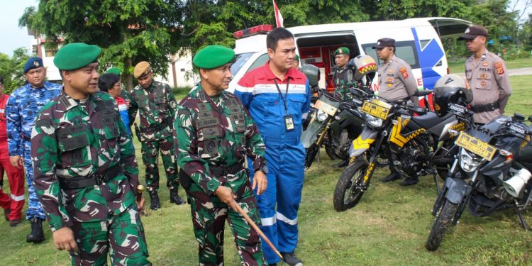 Apel Kesiapsiagaan Pengamanan Instalasi Strategis RU VI Balongan, Danrem SGJ: Bentuk Kehadiran Negara