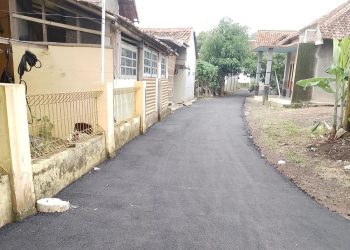 Pemdes Sedong Kidul Gelar Pekerjaan Hotmix Jalan Lingkungan, Realisasikan Banprov dan Dana Desa Tahun 2025
