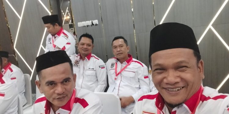 APDESI Merah Putih Kabupaten Cirebon Meminta Para Kuwu Dan Perangkat Desa Jangan Ikut Demo