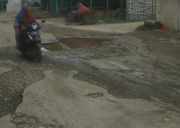 Masyarakat Cirebon Timur Berharap Adanya Perbaikan Jalan Kabupaten Cirebon Yang Rusak