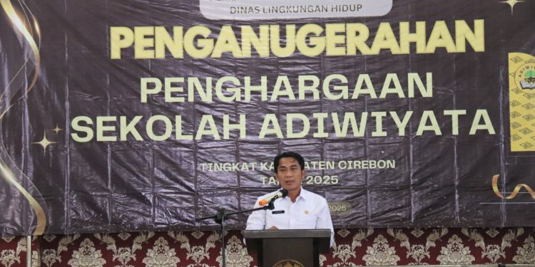 Pemkab Cirebon Anugerahkan Adiwiyata: Dorongan Kolektif Jaga Lingkungan dari Sekolah