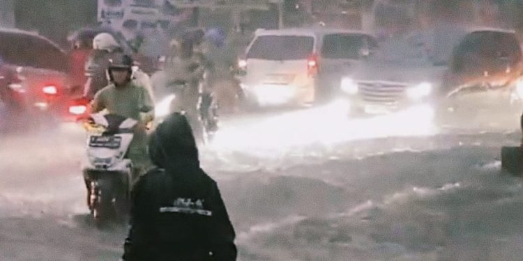 Banjir Cirebon Siapa Yang Salah? Perlukah PHIPA CIREBON Naik Gunung?!