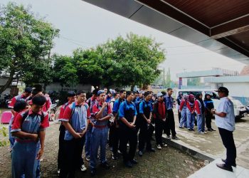 Kembangkan Keterampilan, Ratusan Pelajar SMK Dwi Bhakti Ciledug Ikuti Masa Prakerin