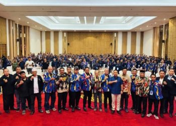 Perkuat Konsolidasi, LSM Laskar NKRI DPD Kabupaten Cirebon Hadiri Rakernas di Karawang 